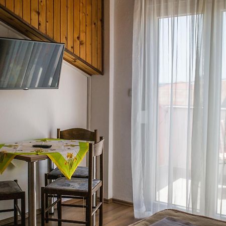 Javoran Zvonko Banjol 690A Appartement Buitenkant foto