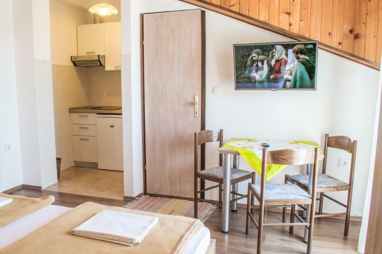 Javoran Zvonko Banjol 690A Appartement Buitenkant foto