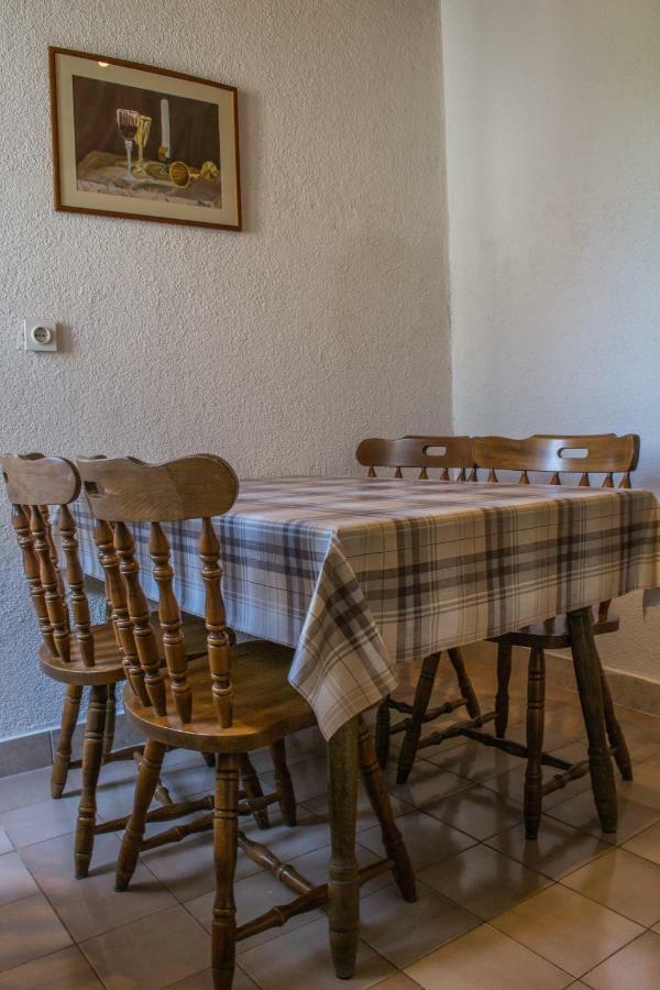 Javoran Zvonko Banjol 690A Appartement Buitenkant foto