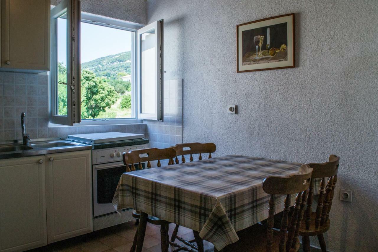 Javoran Zvonko Banjol 690A Appartement Buitenkant foto